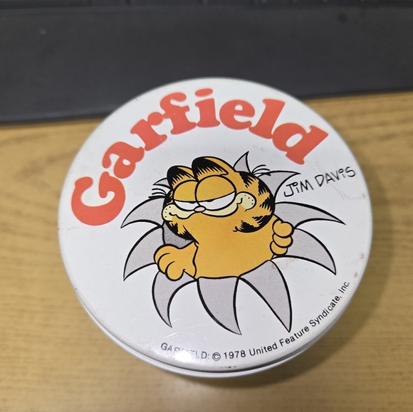 Garfield  1978 Old Tin Can - Picture 2 of 7